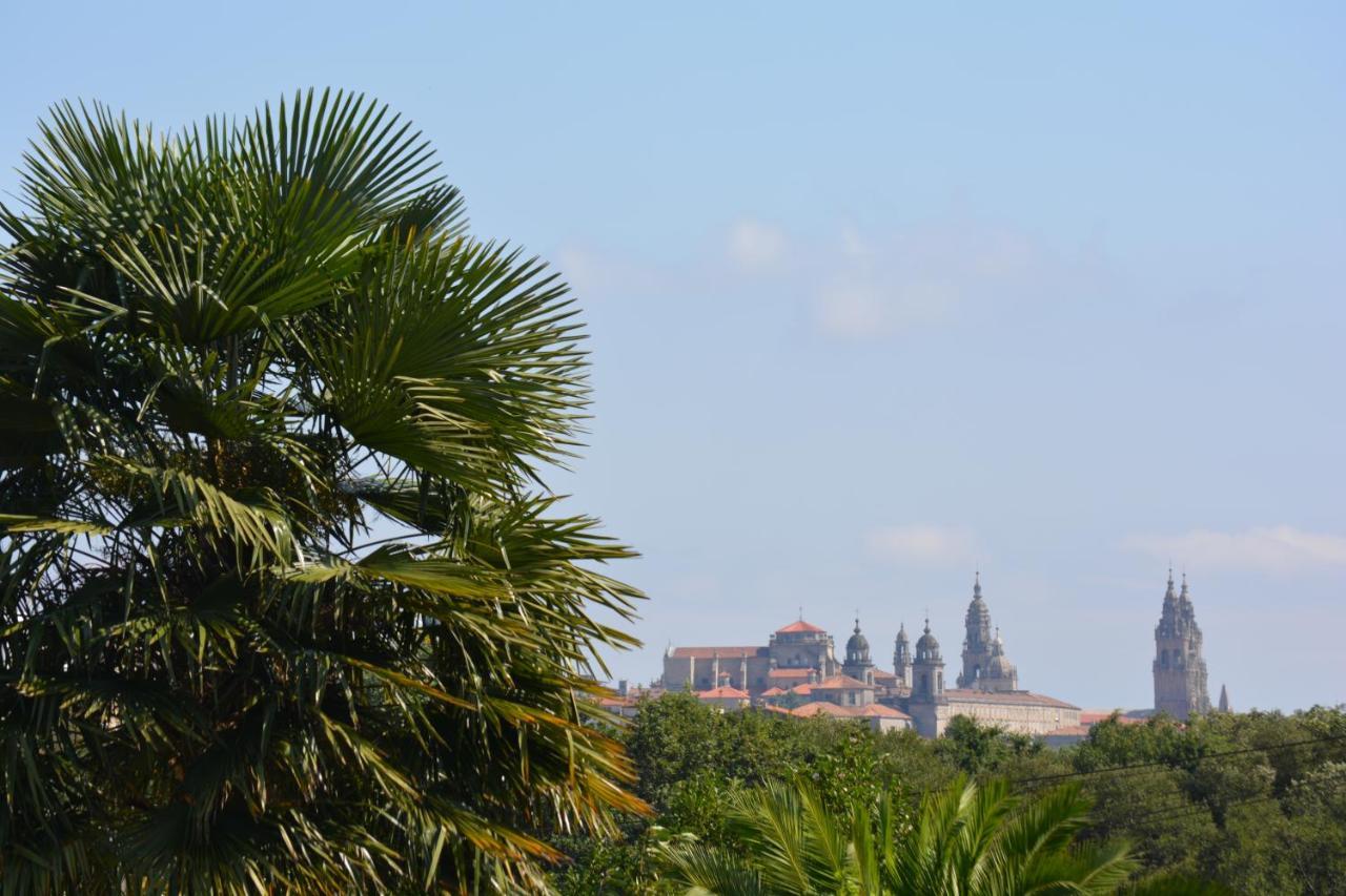 Cabanas Compostela - Cabana A Carballeira ซานติอาโก เด กอมโปสเตลา ภายนอก รูปภาพ
